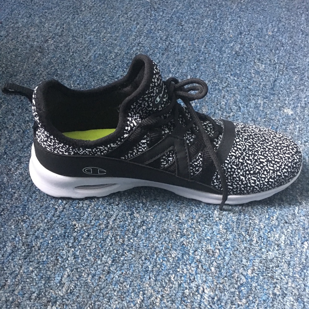 Size 8 Champion Memory Foam Black & Green Sneakers